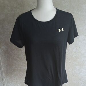 Under Armour Women's Black Tee